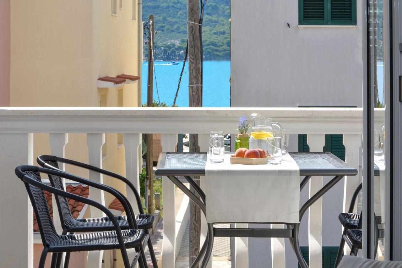 Villa Maros マリナ エクステリア 写真
